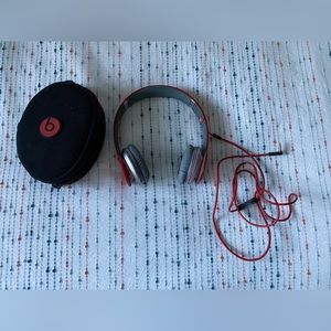 Beats by Dre - Red (Solo HD)